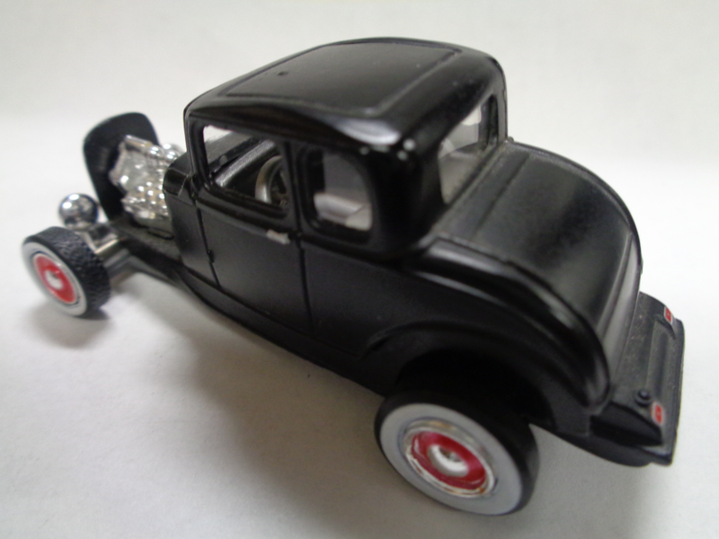 Illustration for article titled '32 FORD HIGHBOY